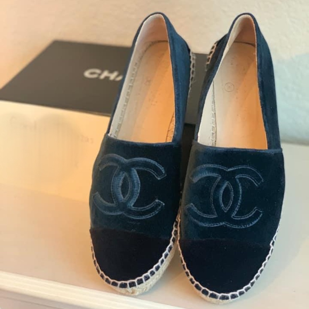 Chanel Espadrilles Black & Navy velvet
